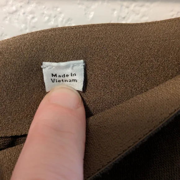 VINCE Mini Skirt Olive Green - Picture 8 of 9